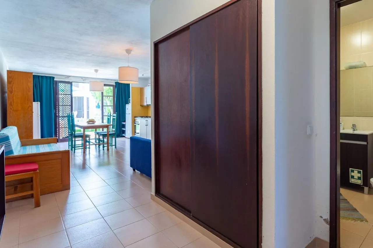 Cozy Getaway W/ Pool In Vilamoura By Lovelystay Portugal