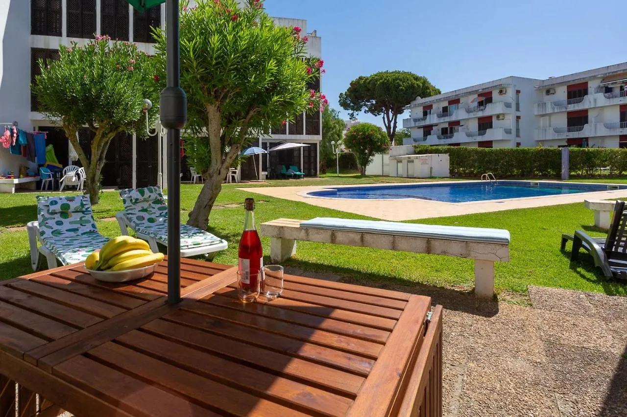 Cozy Getaway W/ Pool In Vilamoura By Lovelystay 0*,  Portugal