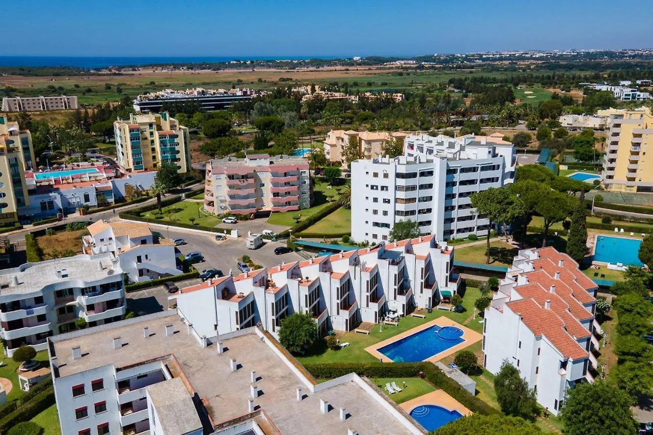 Appartement Cozy Getaway W/ Pool In Vilamoura By Lovelystay Portugal